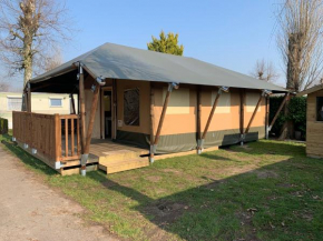 Glamour Glamping at little beach